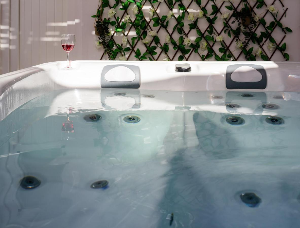 Heart Of Oia - Private House With Jacuzzi Leilighet Eksteriør bilde