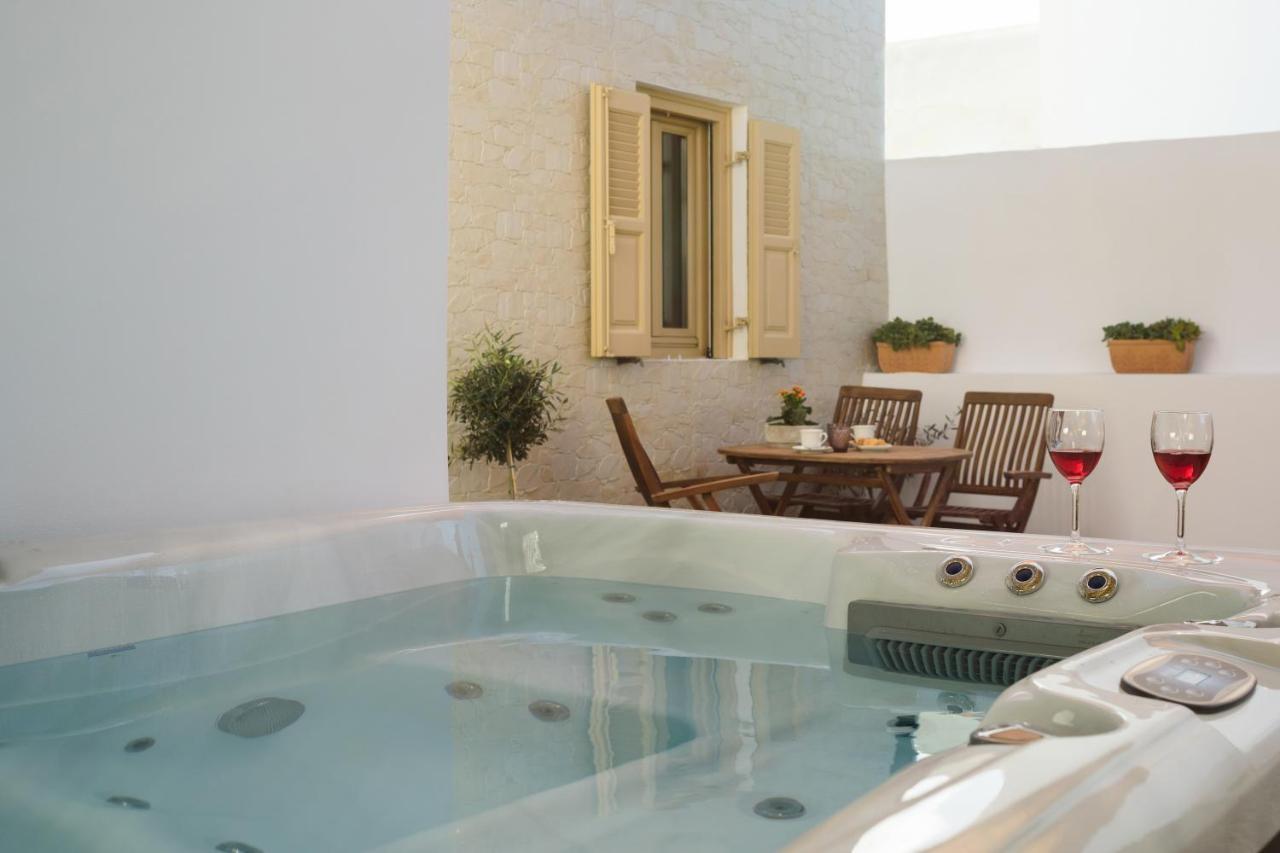 Heart Of Oia - Private House With Jacuzzi Leilighet Eksteriør bilde
